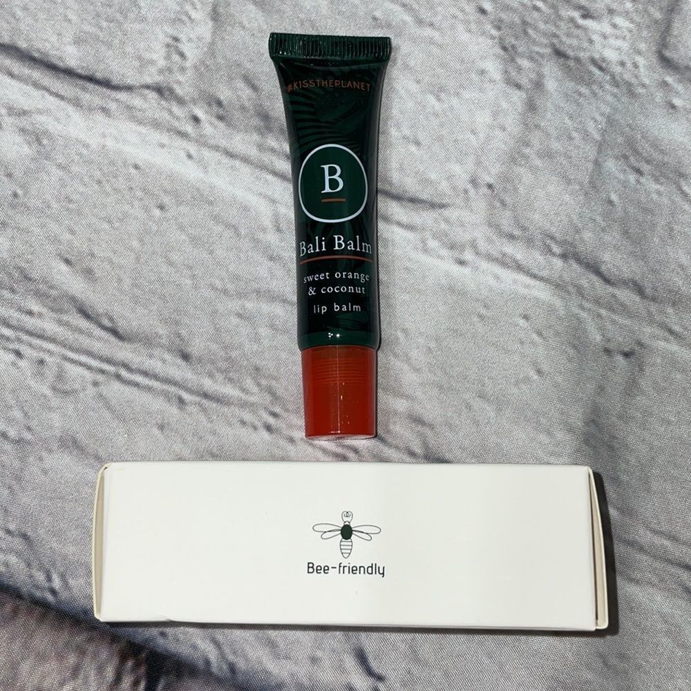 Bali Balm Sweet Orange & Coconut Lip Balm - Picture 3 of 4